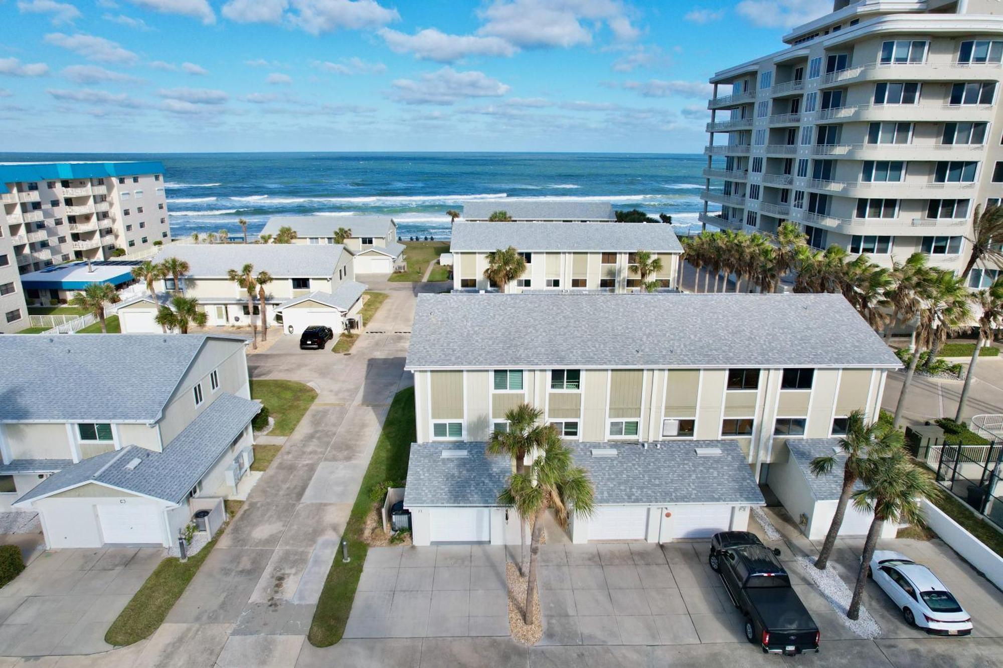 Zen Beach Retreat - Ocean View Townhouse -No Drive Beach New Smyrna Beach Exterior photo