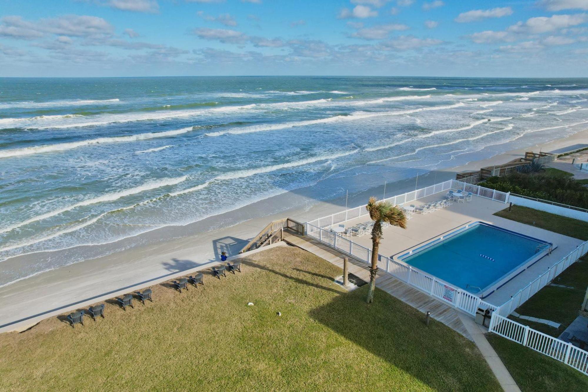 Zen Beach Retreat - Ocean View Townhouse -No Drive Beach New Smyrna Beach Exterior photo
