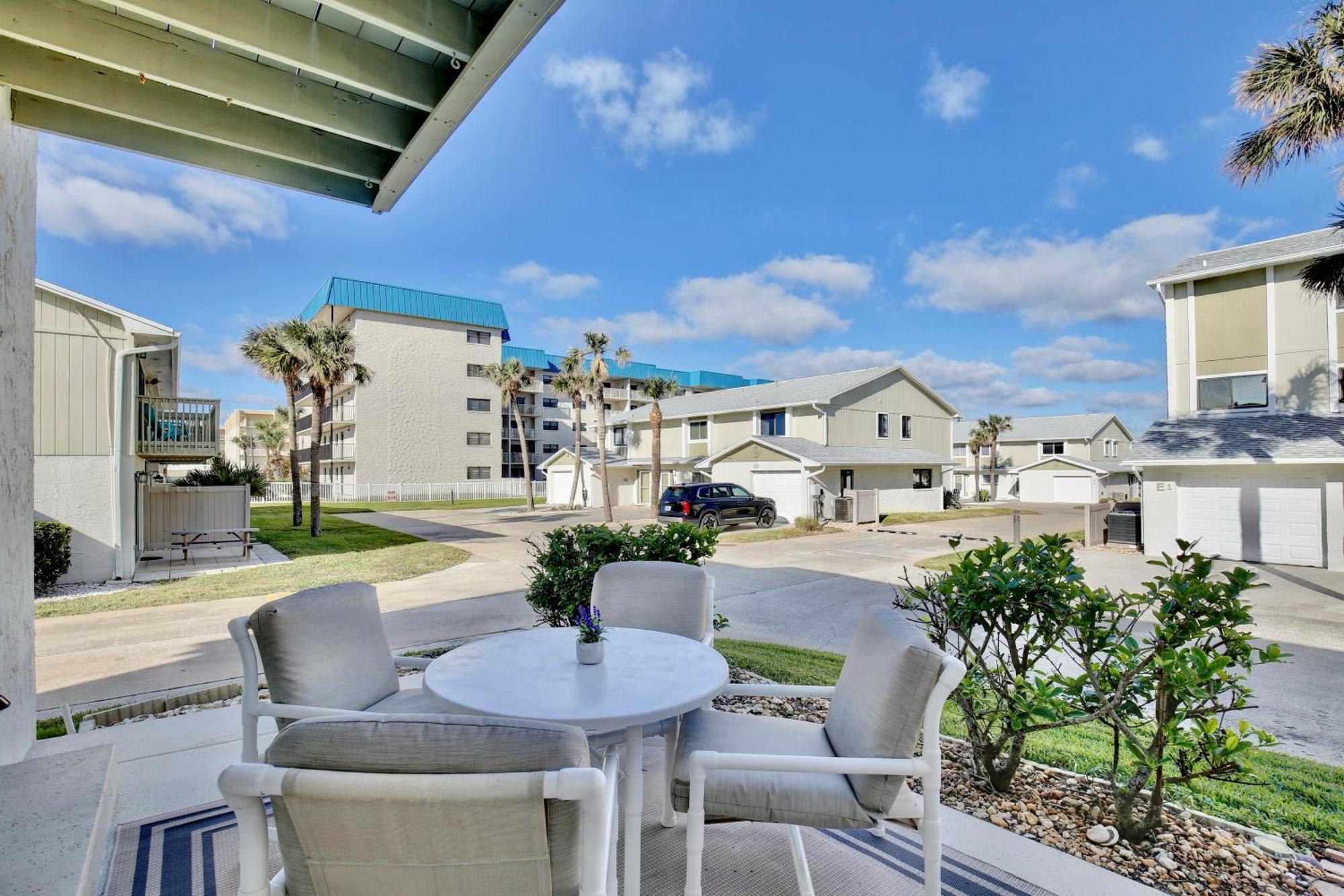 Zen Beach Retreat - Ocean View Townhouse -No Drive Beach New Smyrna Beach Exterior photo
